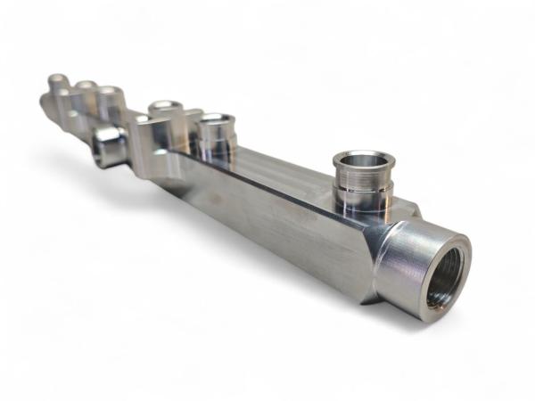 VR6 Turbo Einspritzleiste   ( fuel rail )